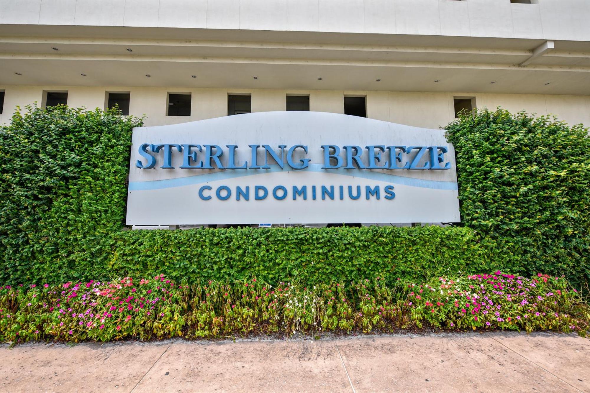 Sterling Breeze #1702 By Book That Condo Panama City Beach Room photo